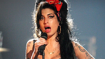 Elhunyt Amy Winehouse
